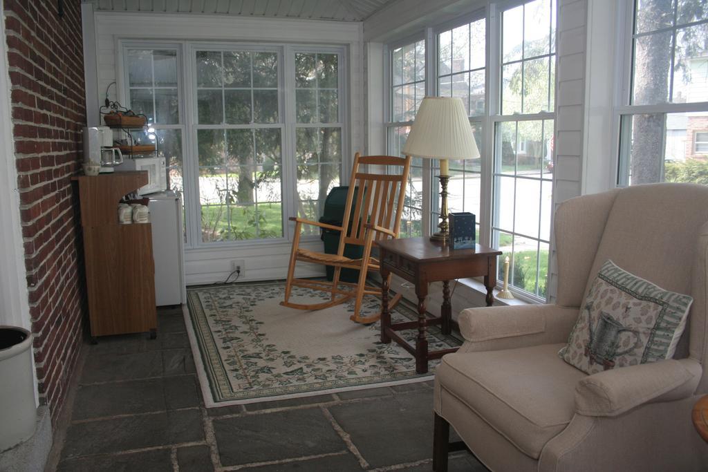 Red Lion Bed & Breakfast 외부 사진