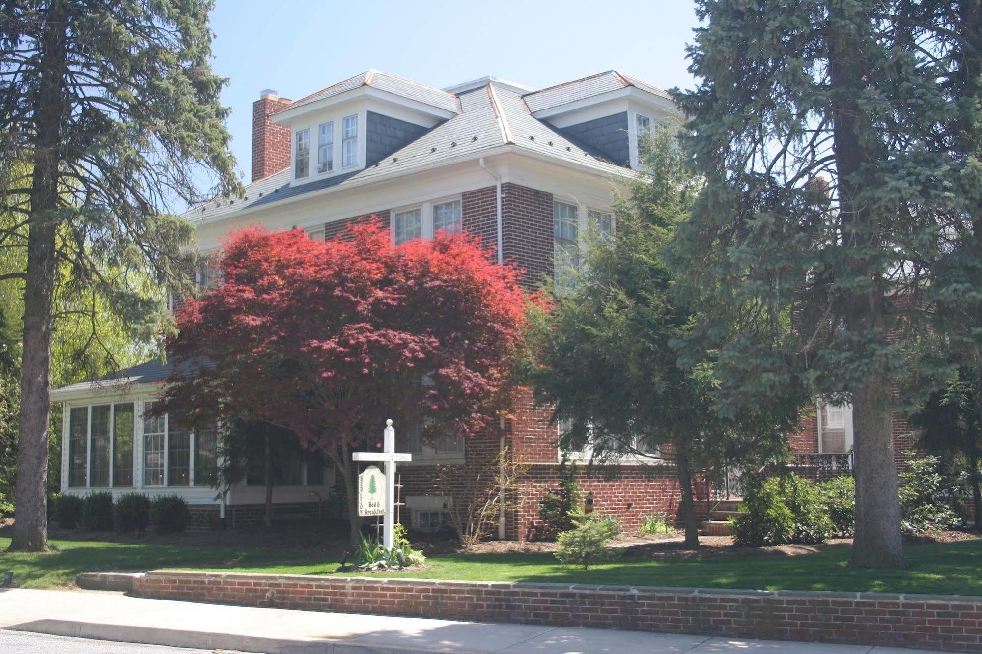 Red Lion Bed & Breakfast 외부 사진